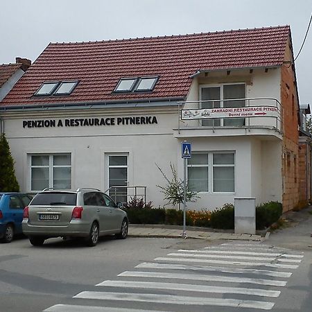 Penzion Pitnerka Hustopeče エクステリア 写真